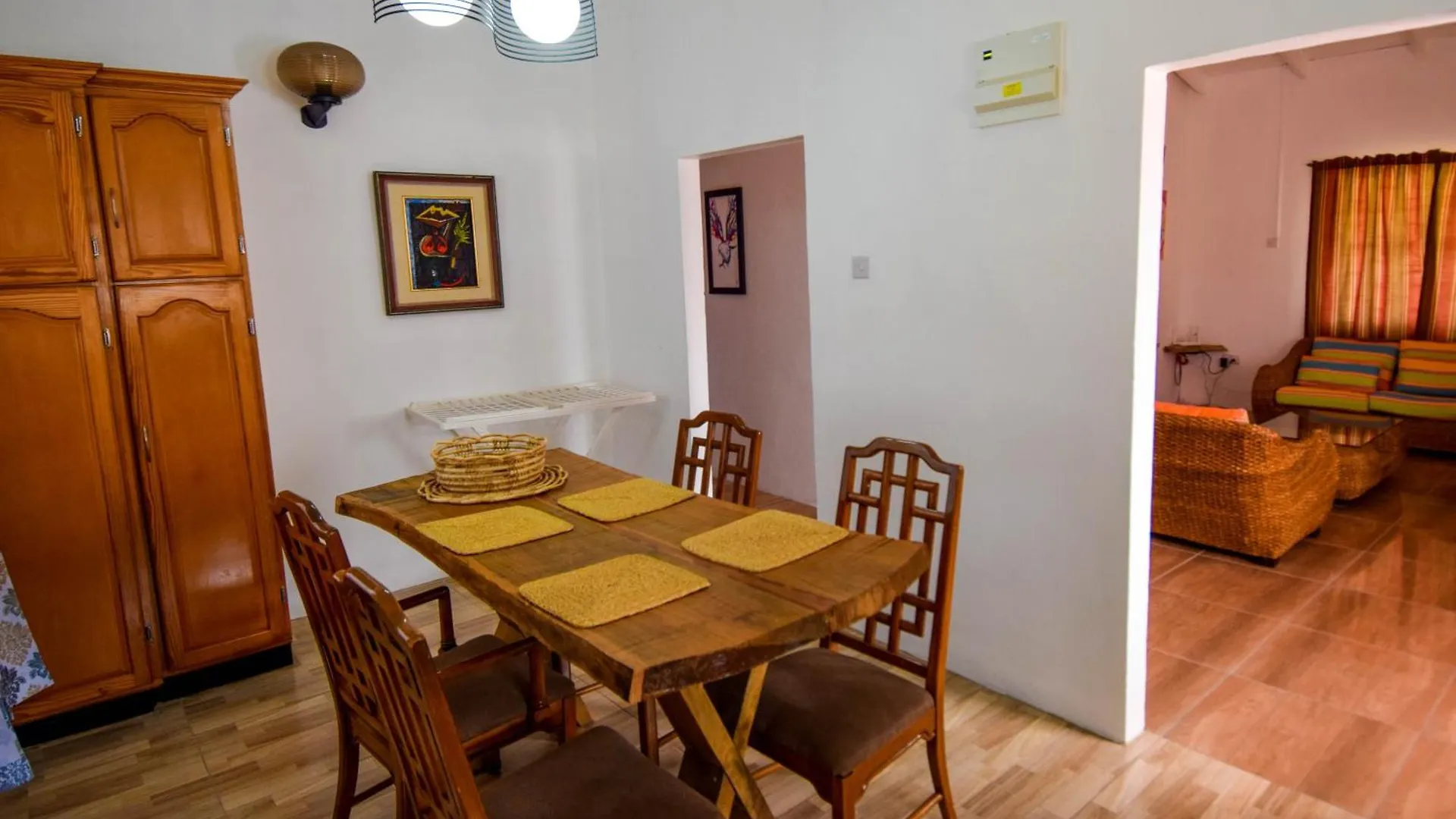Frenz Hotel Soufriere