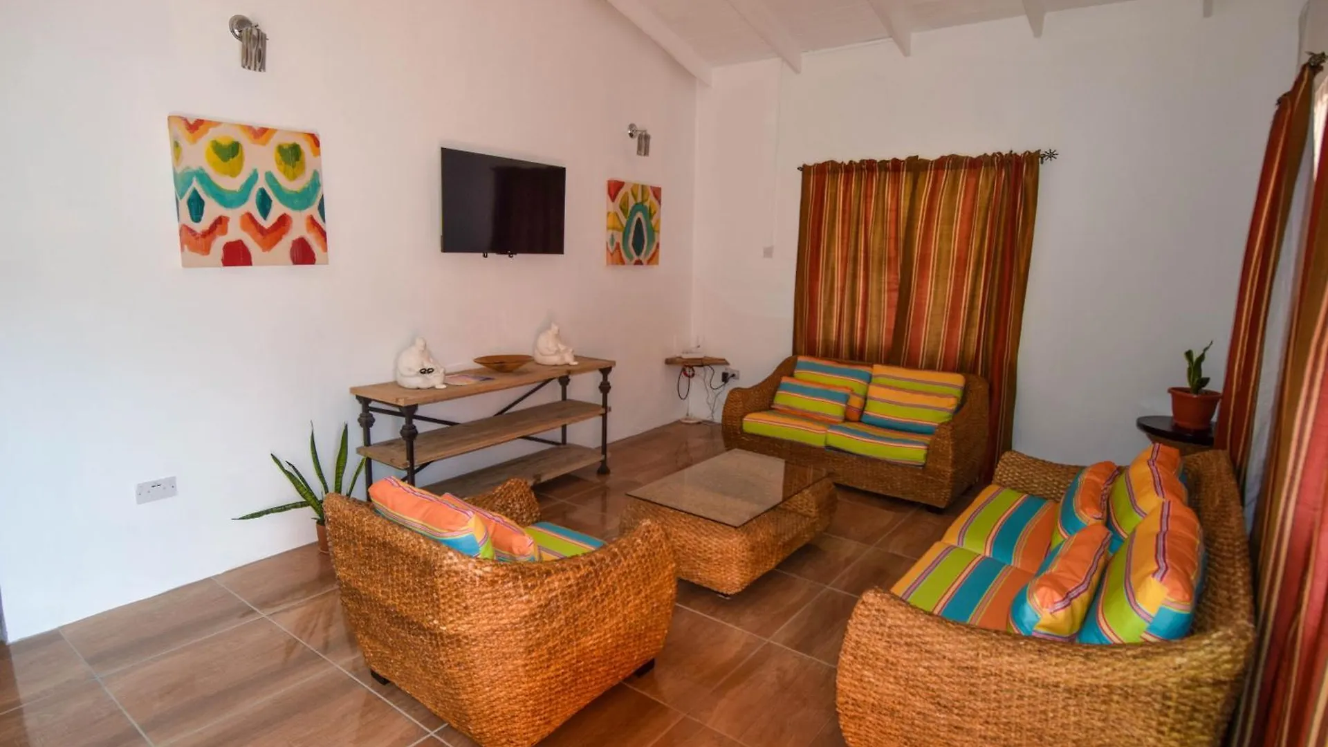 Frenz Hotel Soufriere Saint Lucia