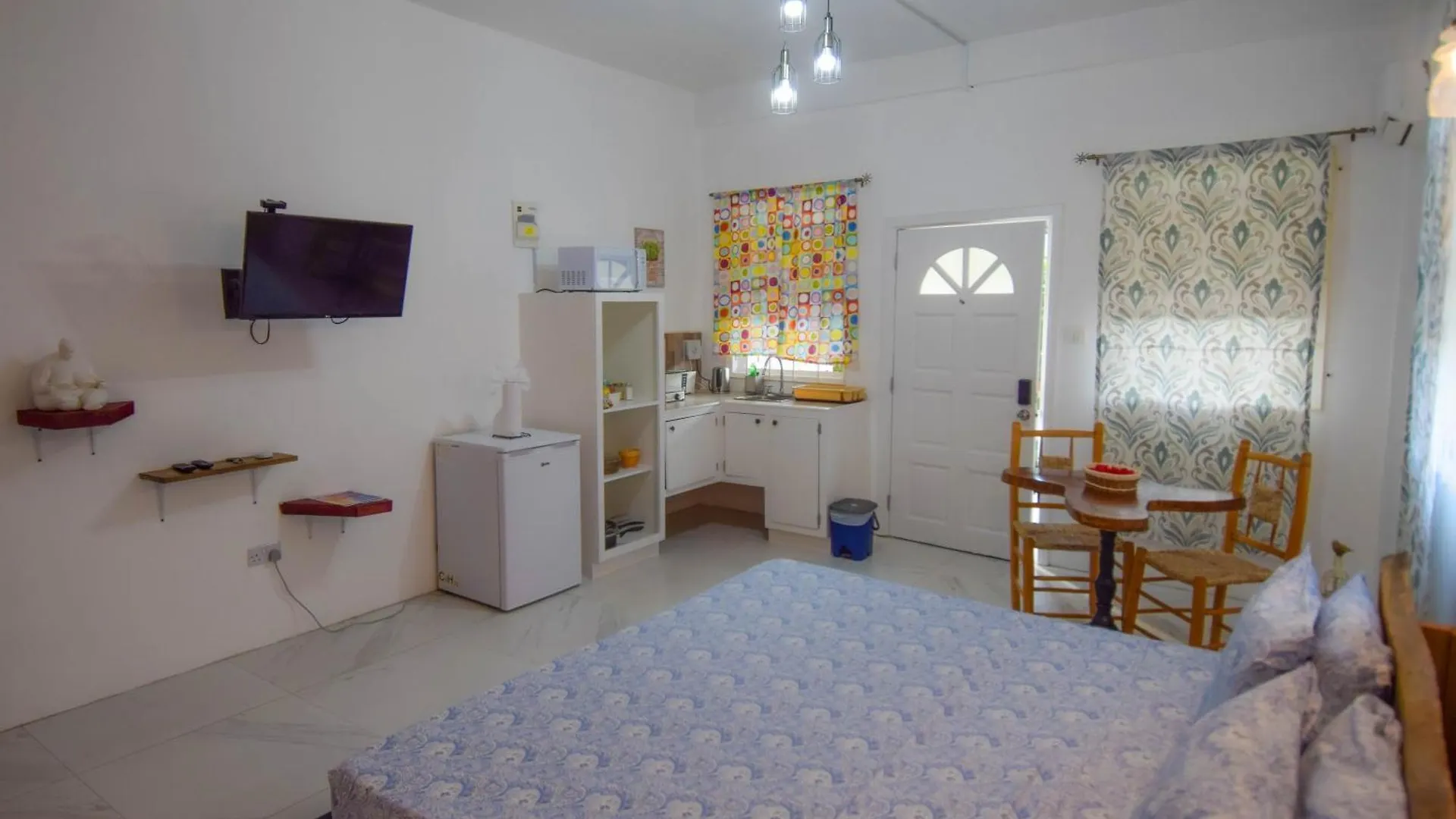 Frenz Hotel Soufriere Guest house
